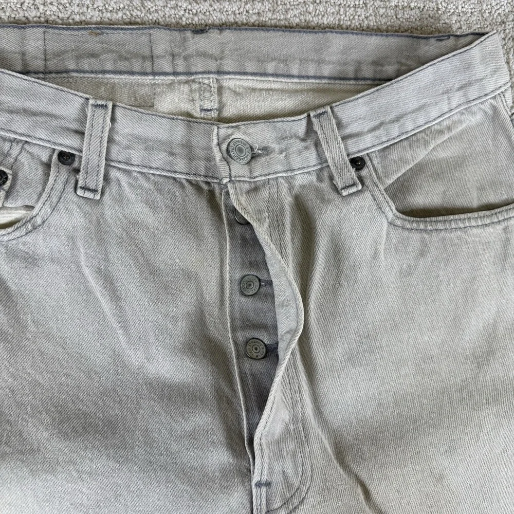 Vintage Levi's 501XX Men's 34x32 Original Fit Button Fly Gray Light Wash Jeans